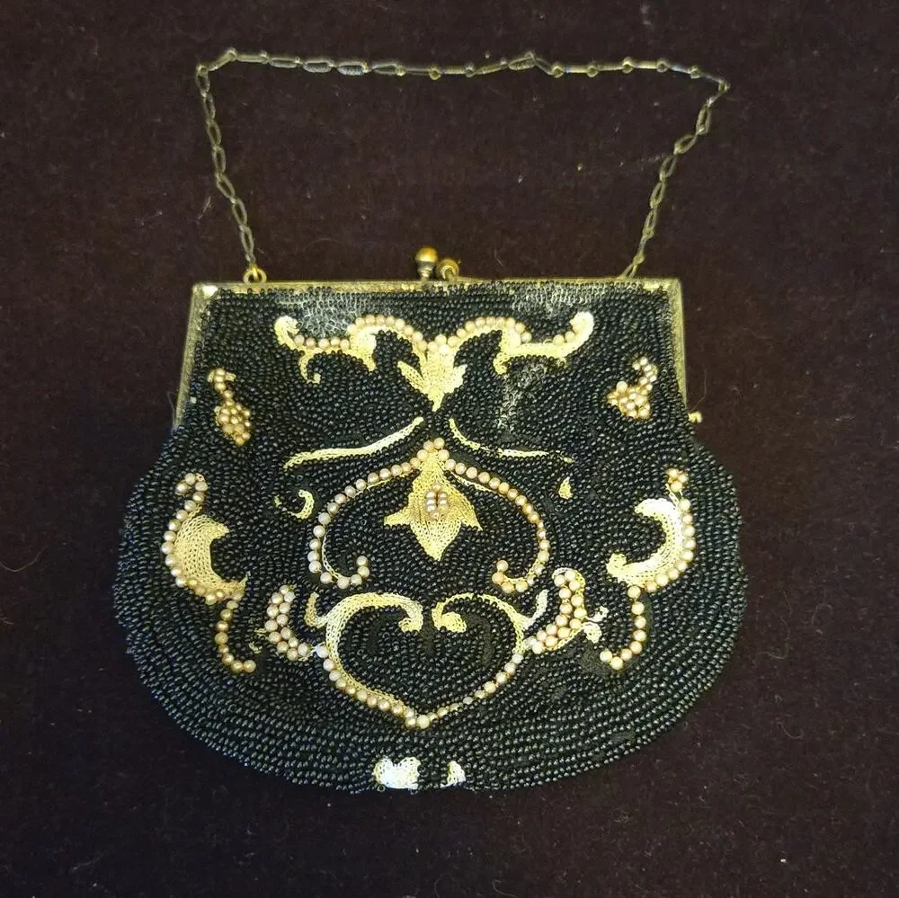 Antique Black & Cream Beaded Women’s Clutch Evening Cocktail Purse Chain Frame